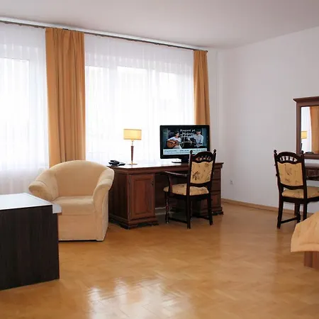 Pokoje Goscinne Lux Faltom Rahmel